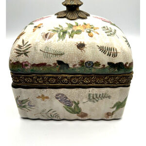 Wong Lee Vintage Crackled Glazed Hand Painted Porcelain Lidded Box Brass Trim